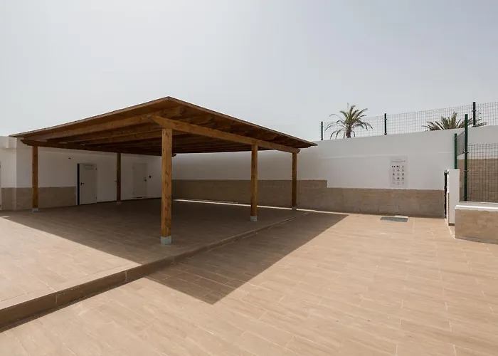 Home2Book Casa Los Chispos Corralejo, Terrace&Pool