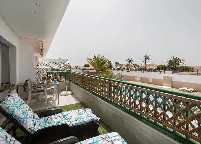 Home2Book Casa Los Chispos Corralejo, Terrace&Pool